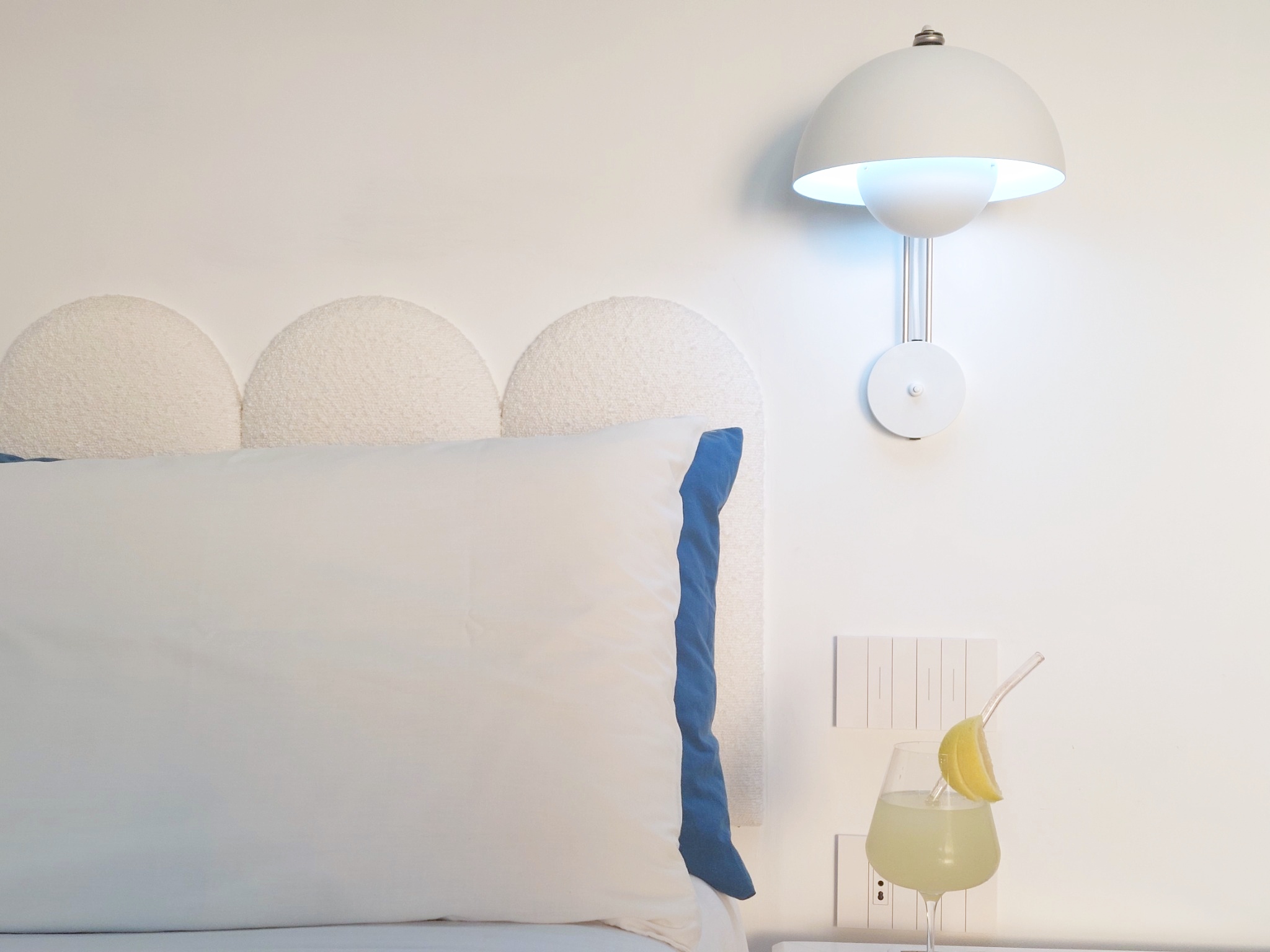 Bedside lamp with lemon drink